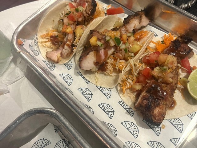 Jerk-Chicken-taco